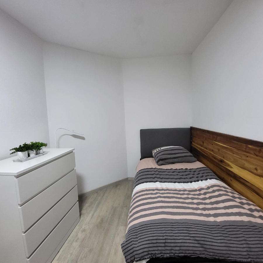 Ferienwohnung Nr1 Гросрешен Экстерьер фото